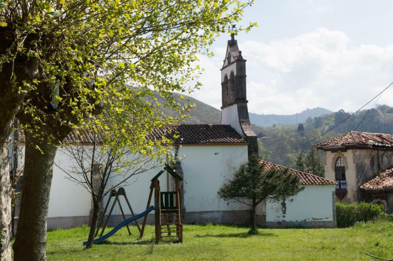 Los Candiles Onís エクステリア 写真